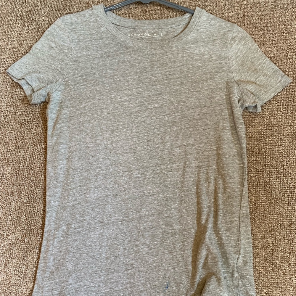 Aeropostale tee shirt